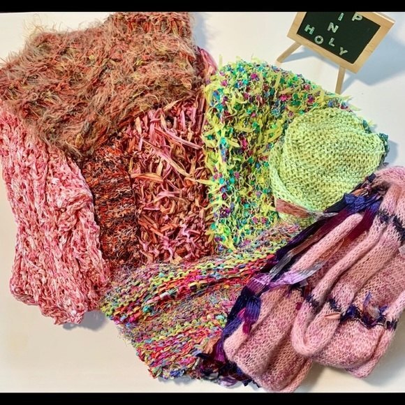 HANDMADE KNIT WRAPS AND SCARVES NOT SO MYSTERY BOX - Picture 2 of 10